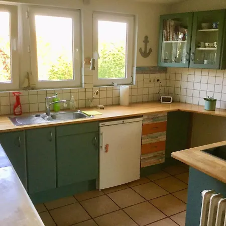 Grosse Fuer 2 Bis 4 Personen Apartment