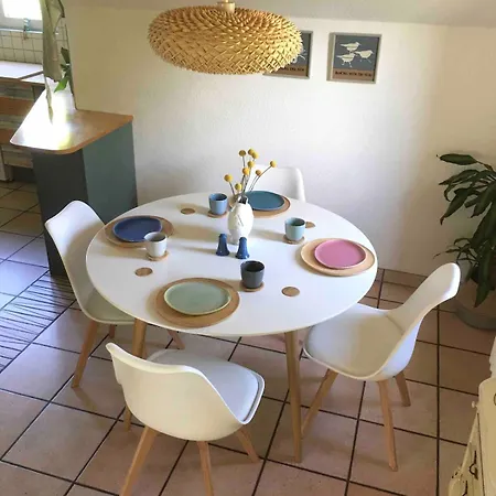 Apartment Grosse Fuer 2 Bis 4 Personen *