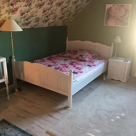 Grosse Fuer 2 Bis 4 Personen Apartment *